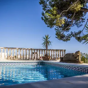 https://buenavista-suites.ibizaislandhotels.net