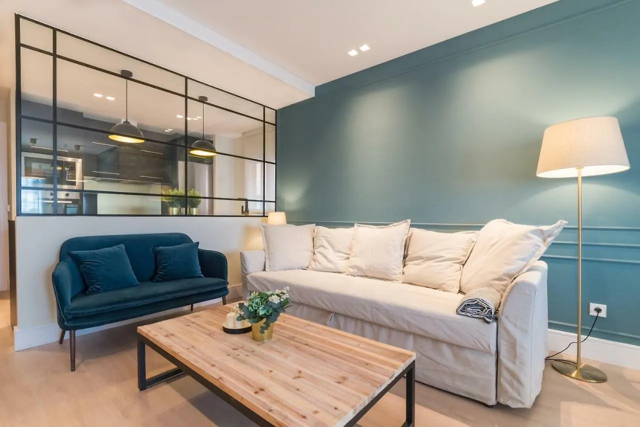 Comfort & Style In Madrid!!! 3Bd 2Bth+Terrace Madrid